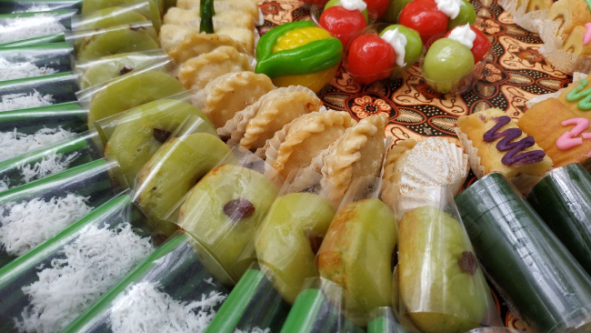 Bisnis Jajanan Tradisional